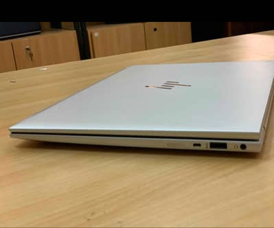 Hp elitebook 840 g10 i7 13th gen vpro processer