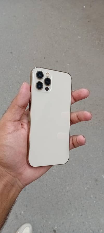 Apple iPhone 12 Pro golden colour factory unlock