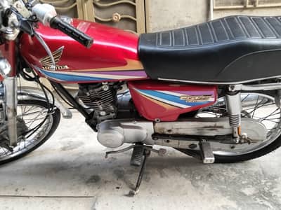 Honda 125 bike Rawalpindi registered On my name. . .