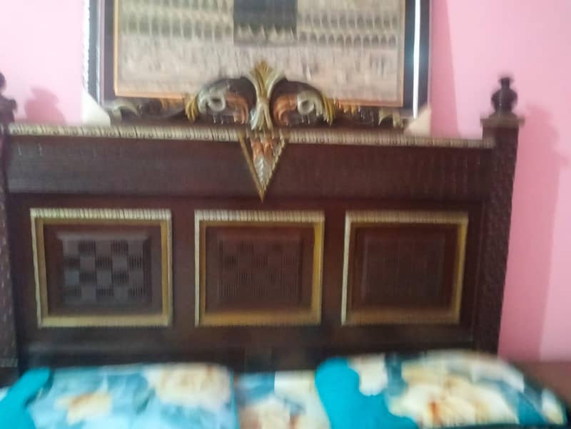 double bed 0