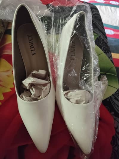 white coat shoes