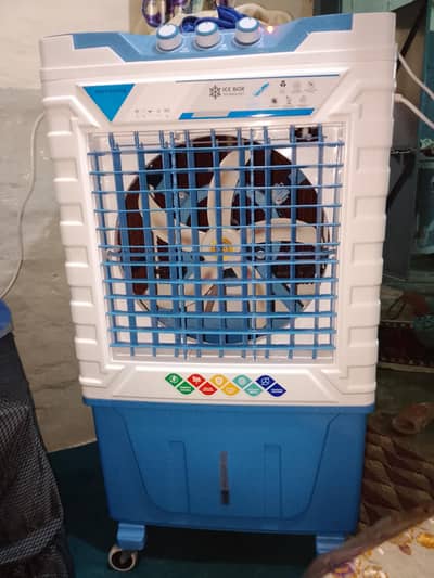 Kenwood AC/DC room cooler