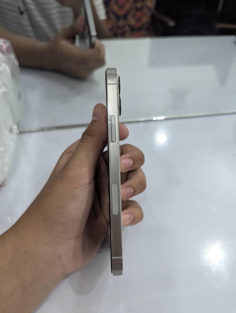 Apple iPhone 12 Pro 1