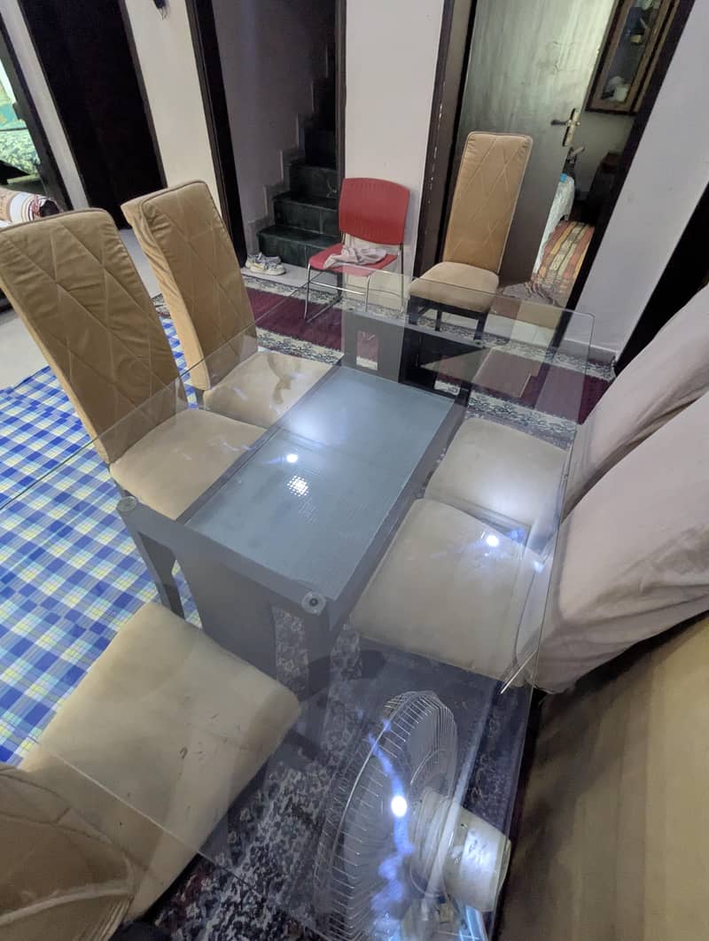 6 seater Dining Table 5