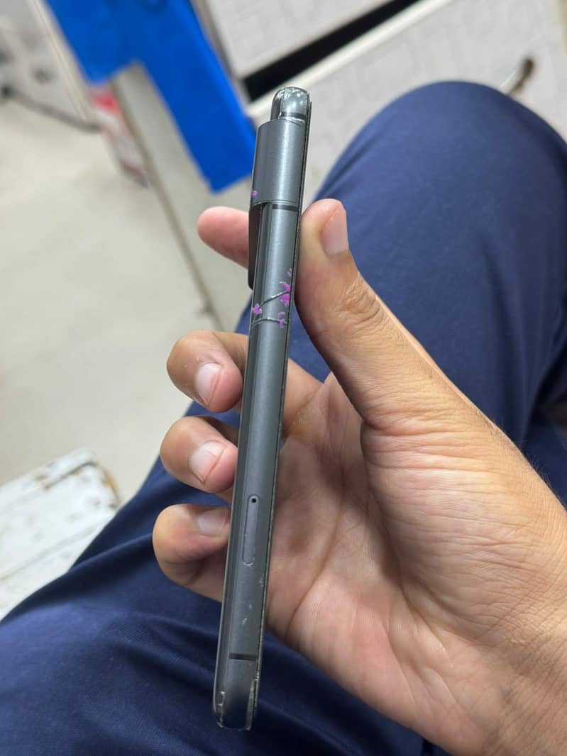 Google Pixel 8 1