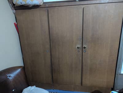 3 door Almari (wardrobe)