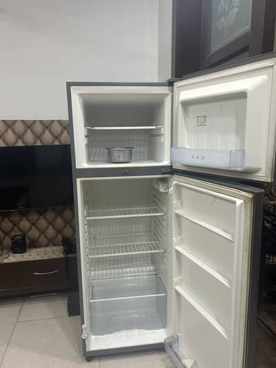 Hire frige