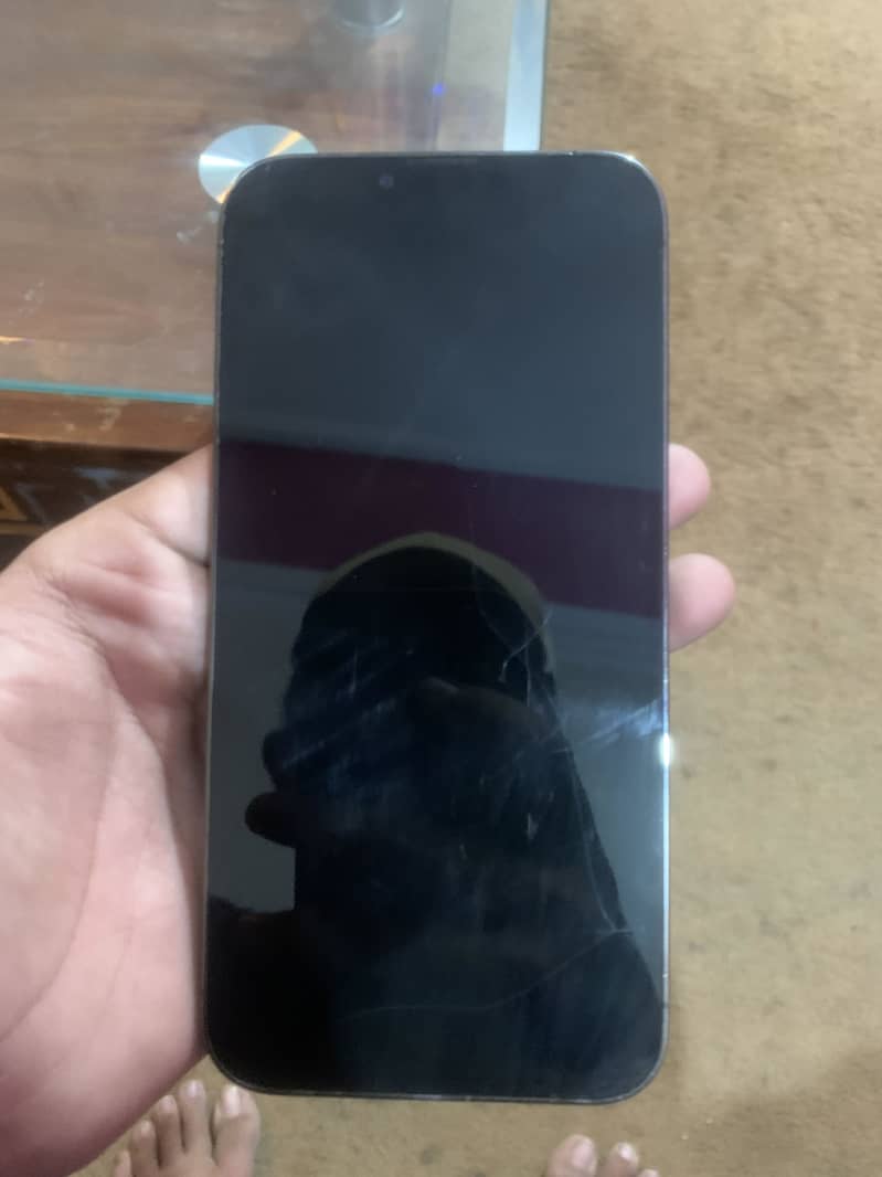 iPhone 13pro max 4