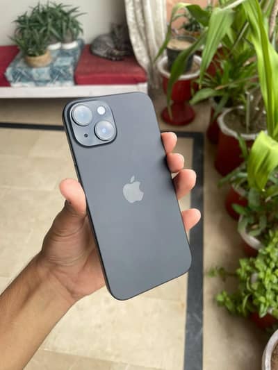 Apple iPhone 15