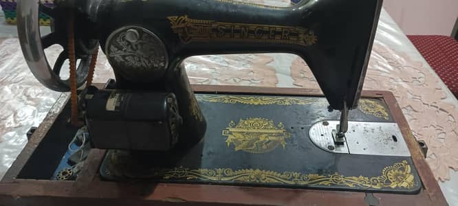 Singer Butterfly Sewing Machine - Used - Working - Karachi
