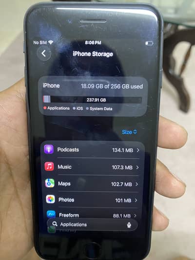 Apple iPhone SE