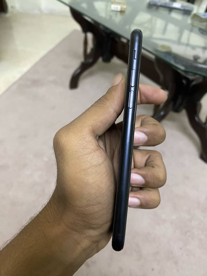 Apple iPhone SE 1