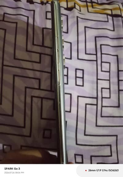 Tecno CAMON 40 Pro