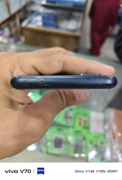 Vivo V19