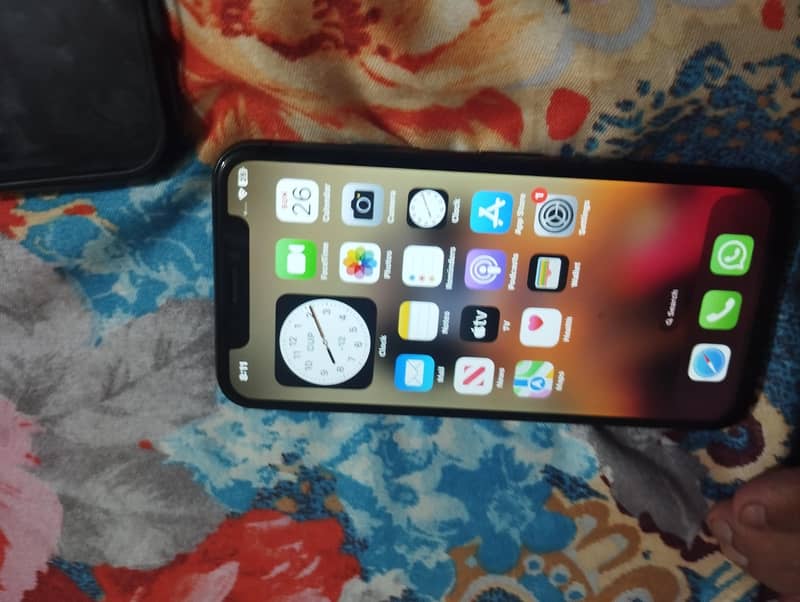 Apple iPhone X 2