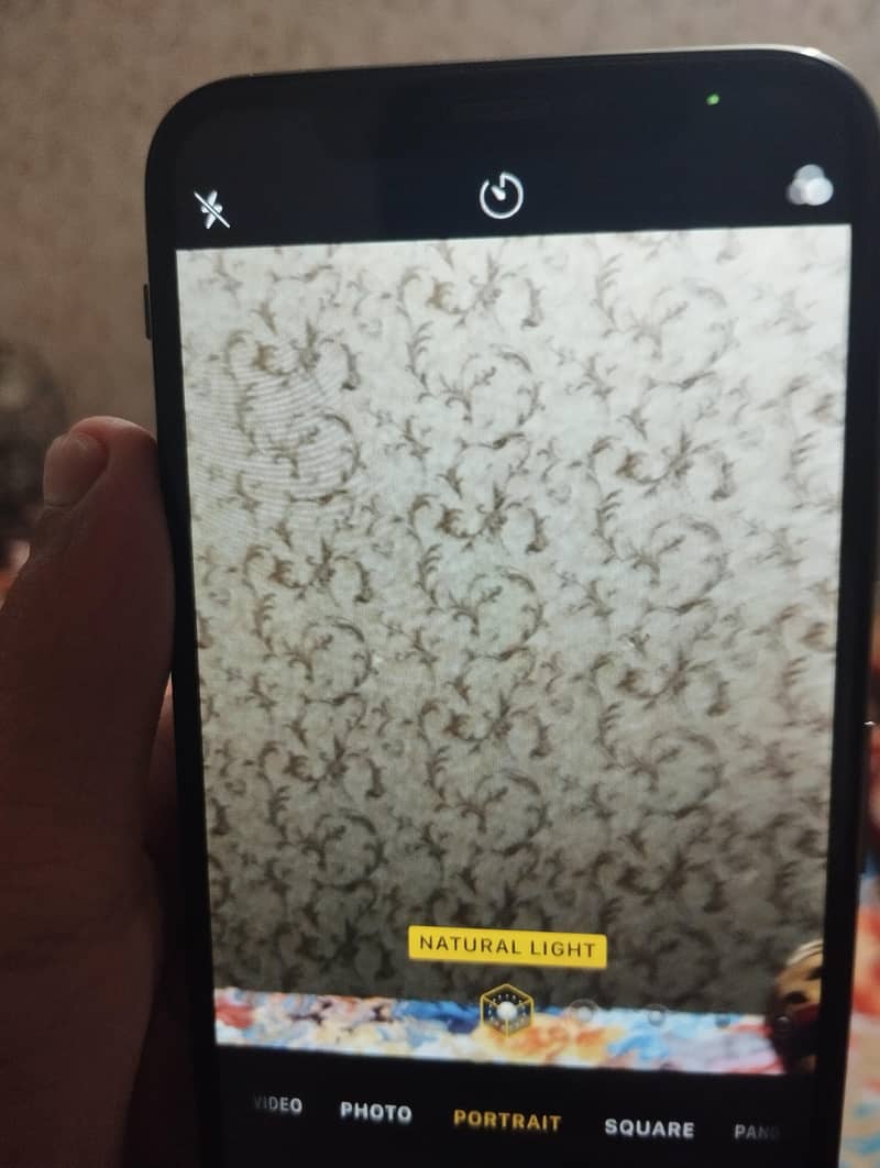 Apple iPhone X 3