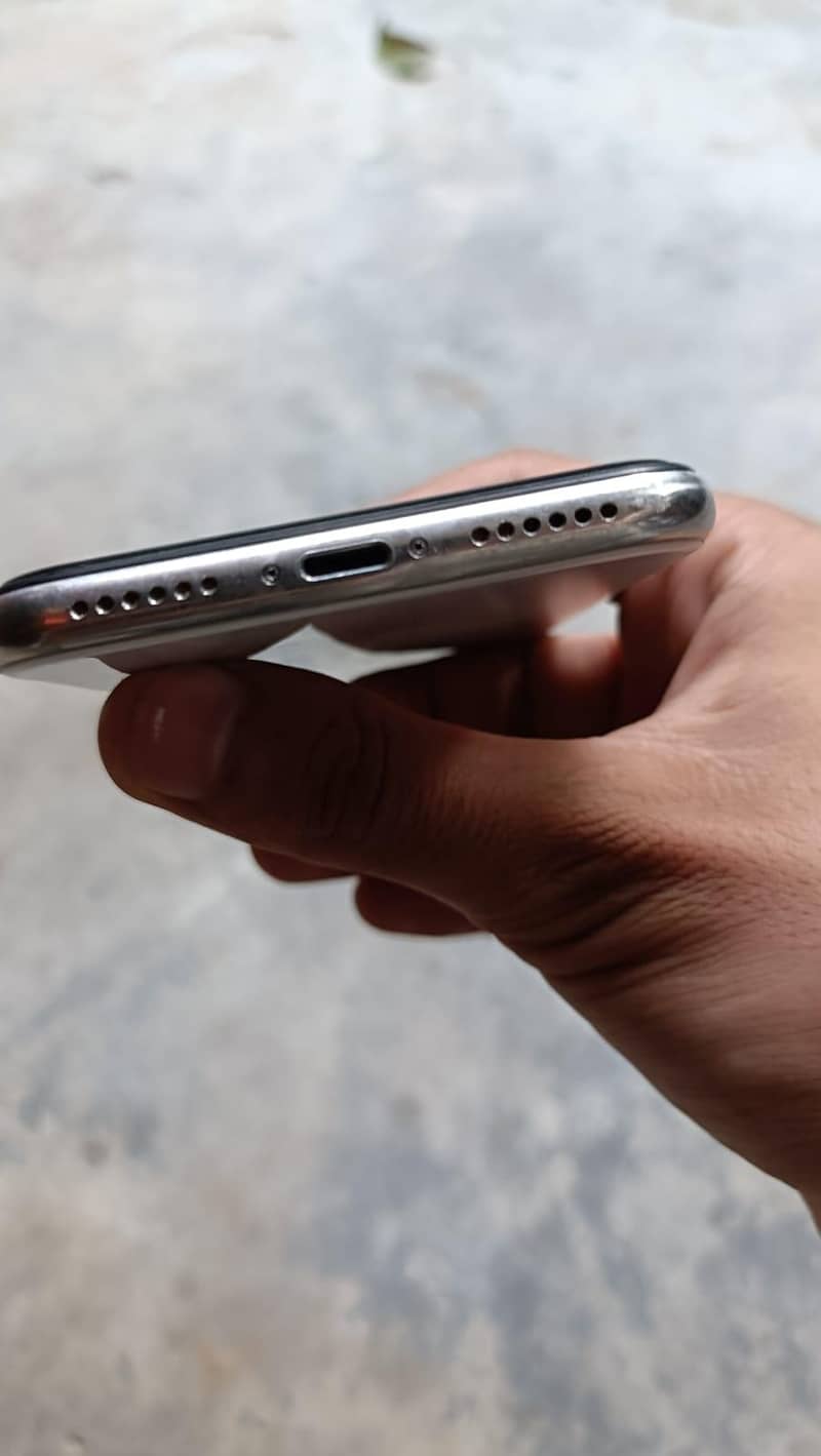 Apple iPhone X 2