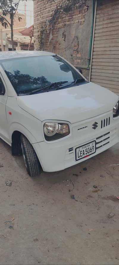 Suzuki Alto k leay drivers ke zarurt hy