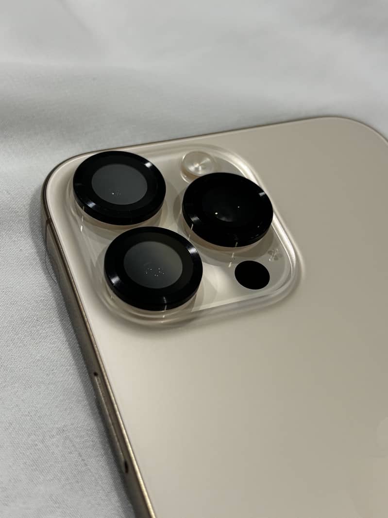 iPhone 16 pro max 0