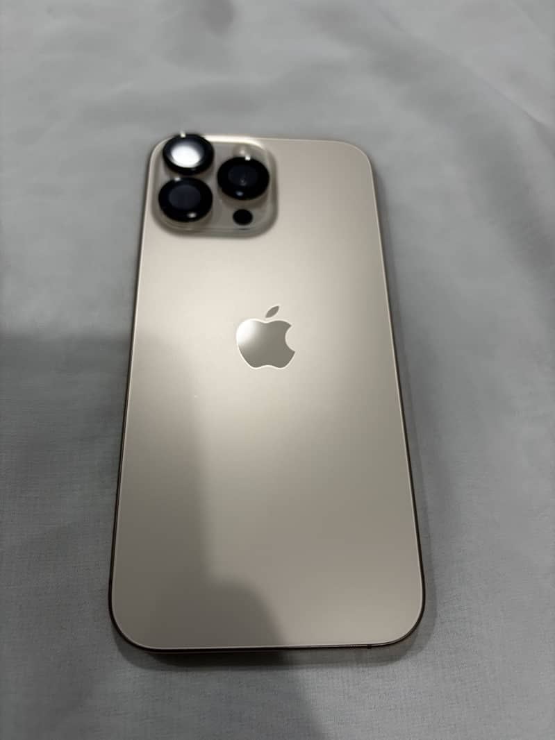 iPhone 16 pro max 1
