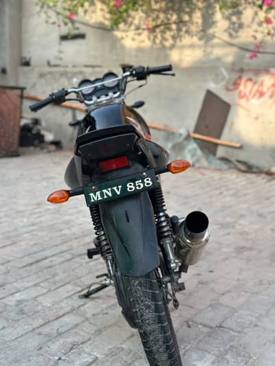 YBR G 125