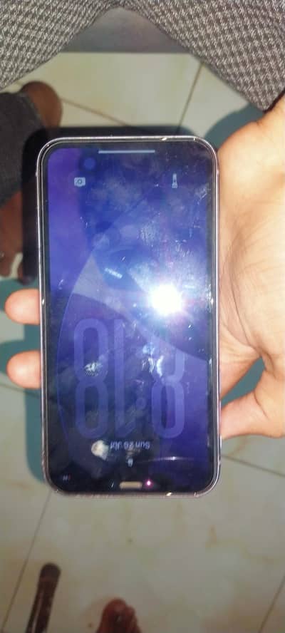 Apple iPhone 11