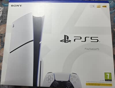 Playstation 5 Disk 1 TB (Two Controllers) UK Model