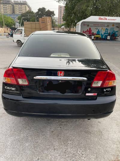 Honda Civic Prosmetic 2005