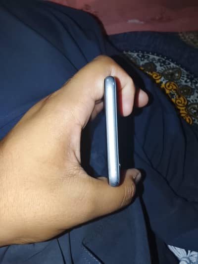 Apple iPhone 6S