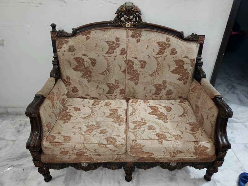 Chinyoti Sofa Set 1