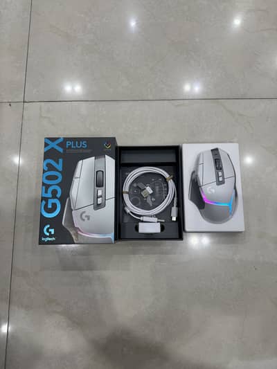 Logitech g502x plus white gaming mouse