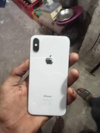 iPhone X