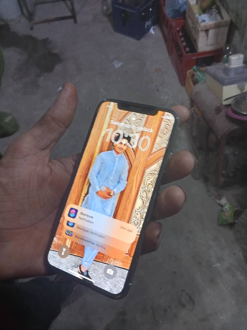 iPhone X 1