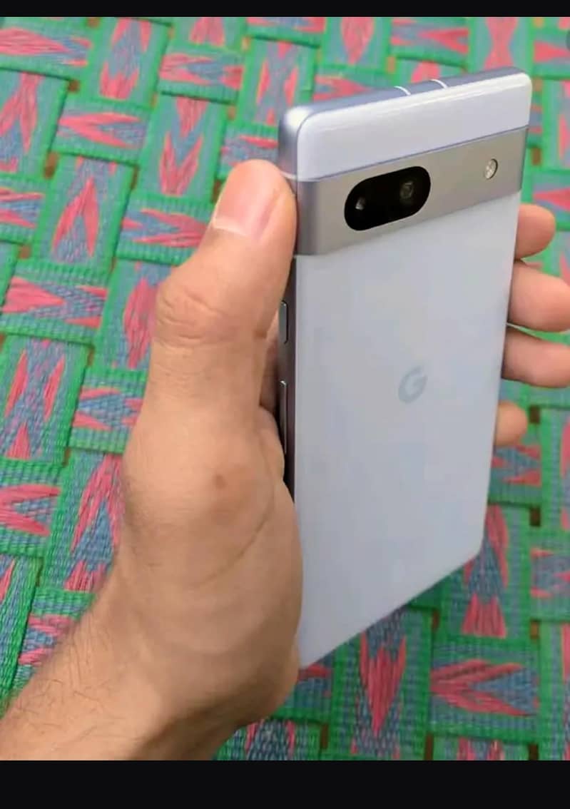 Google Pixel 7a 4