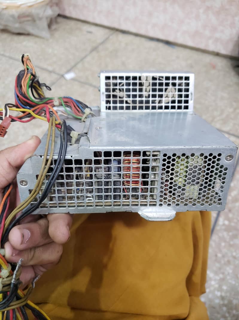 part computer 3