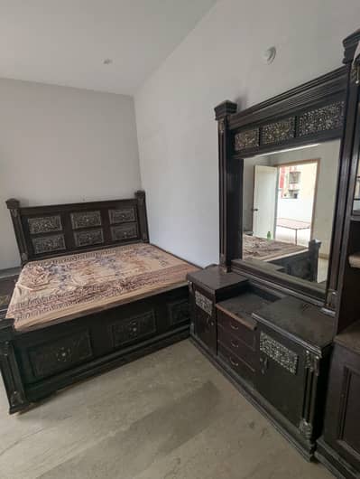 Complete furniture