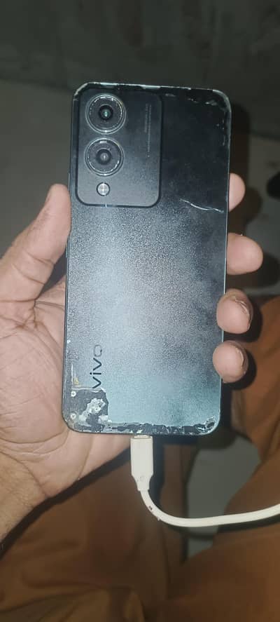 Vivo Y17s
