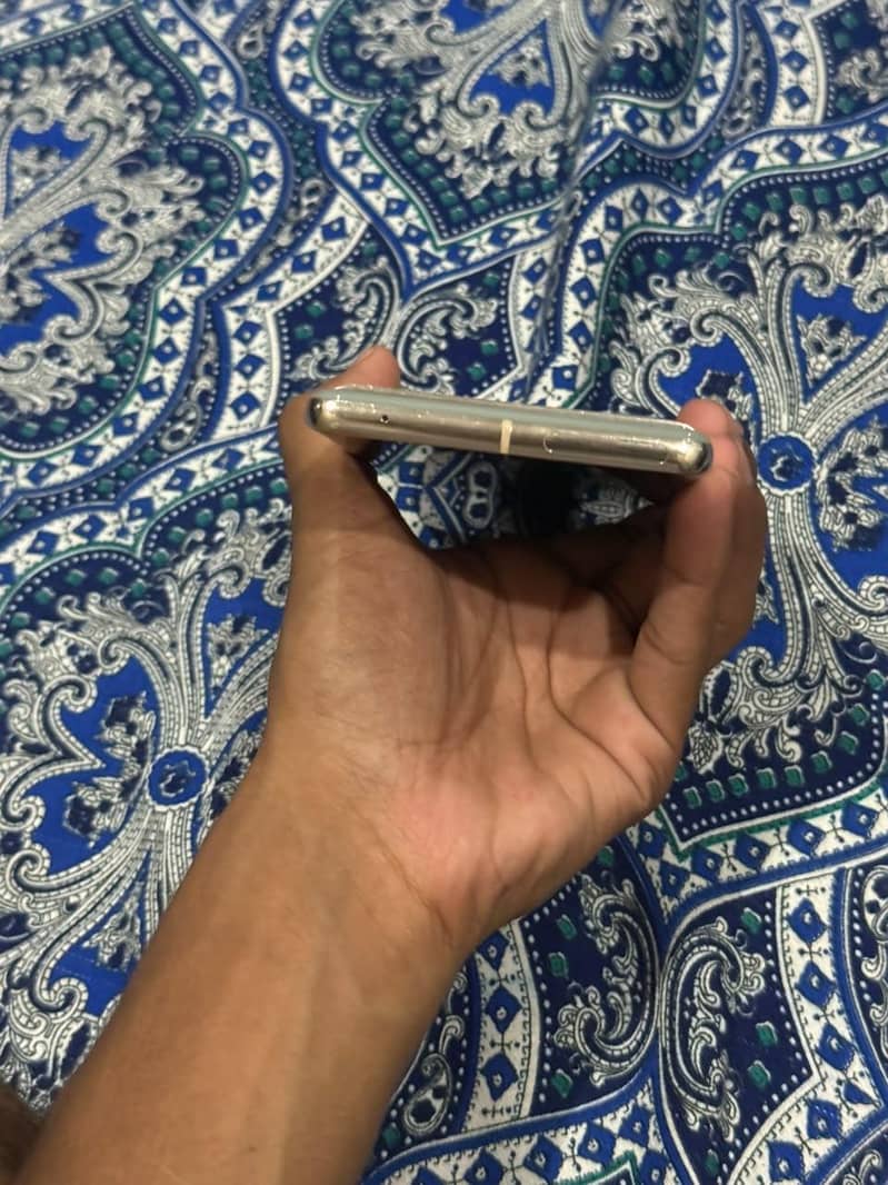 Google Pixel 7 Pro 4