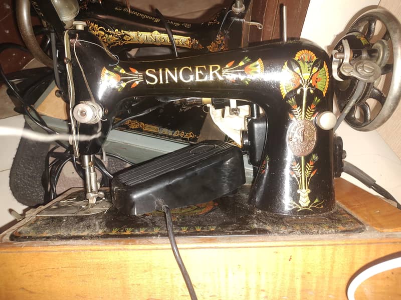 Singer sewing machine 0