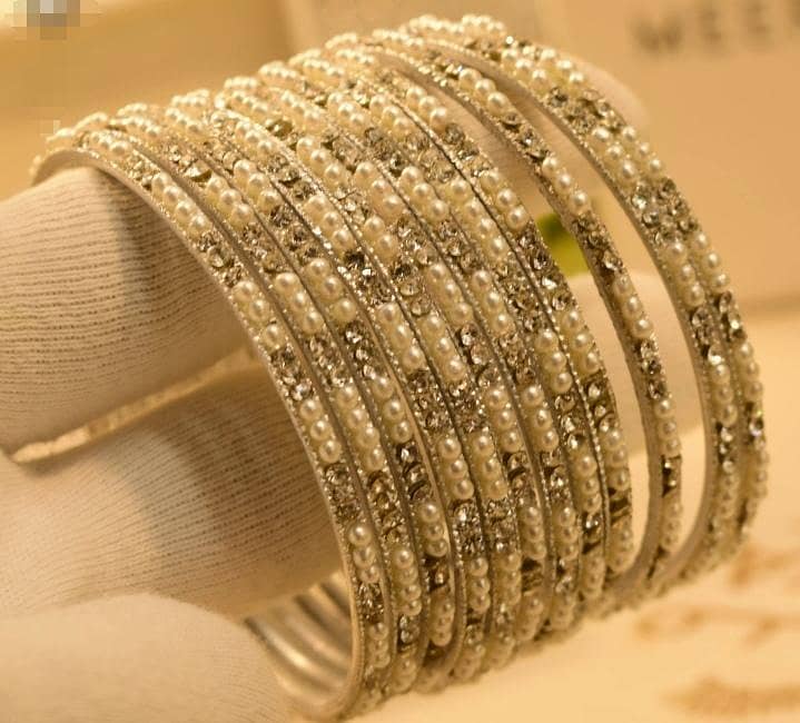 different designs bangles available 0