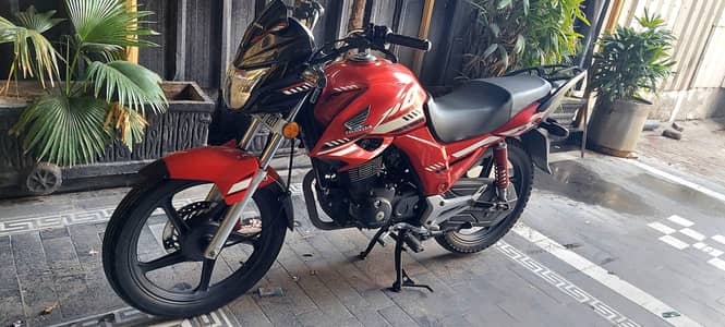 Honda cb150f