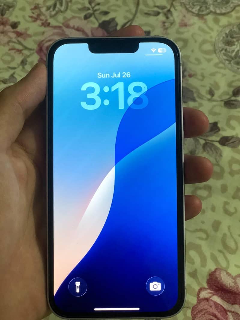 Apple iPhone 14 7