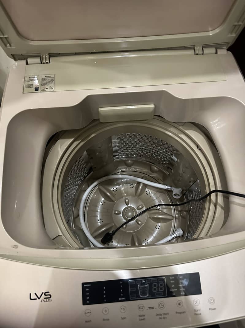 Washing machine Automatic Dawlance 3