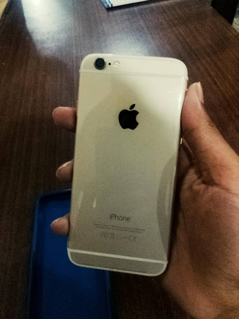 Apple iPhone 6 2