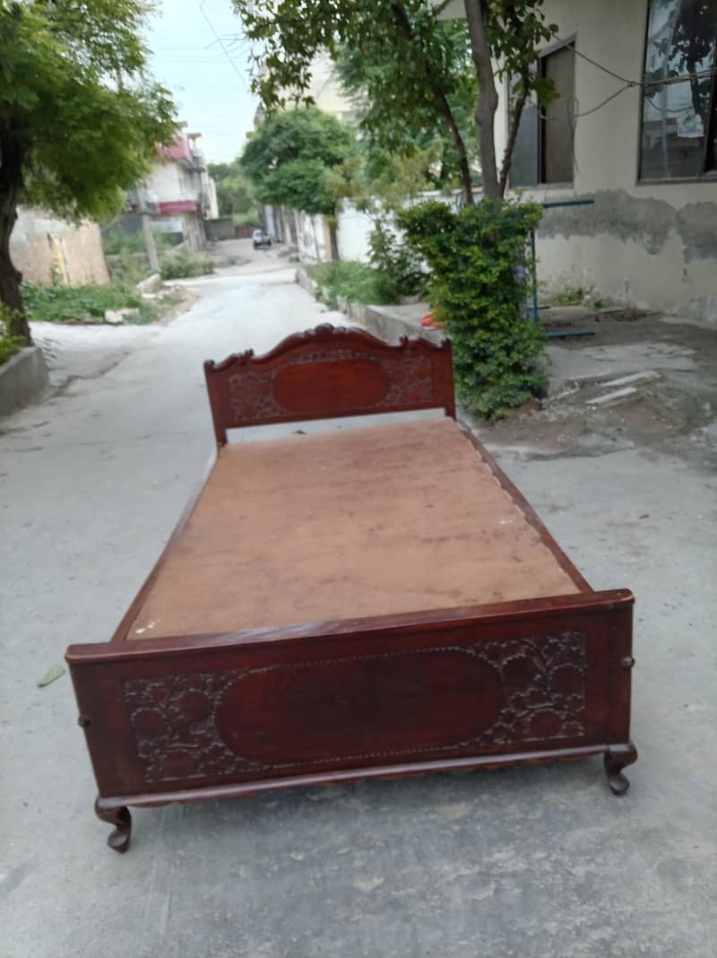 sigle bed 0