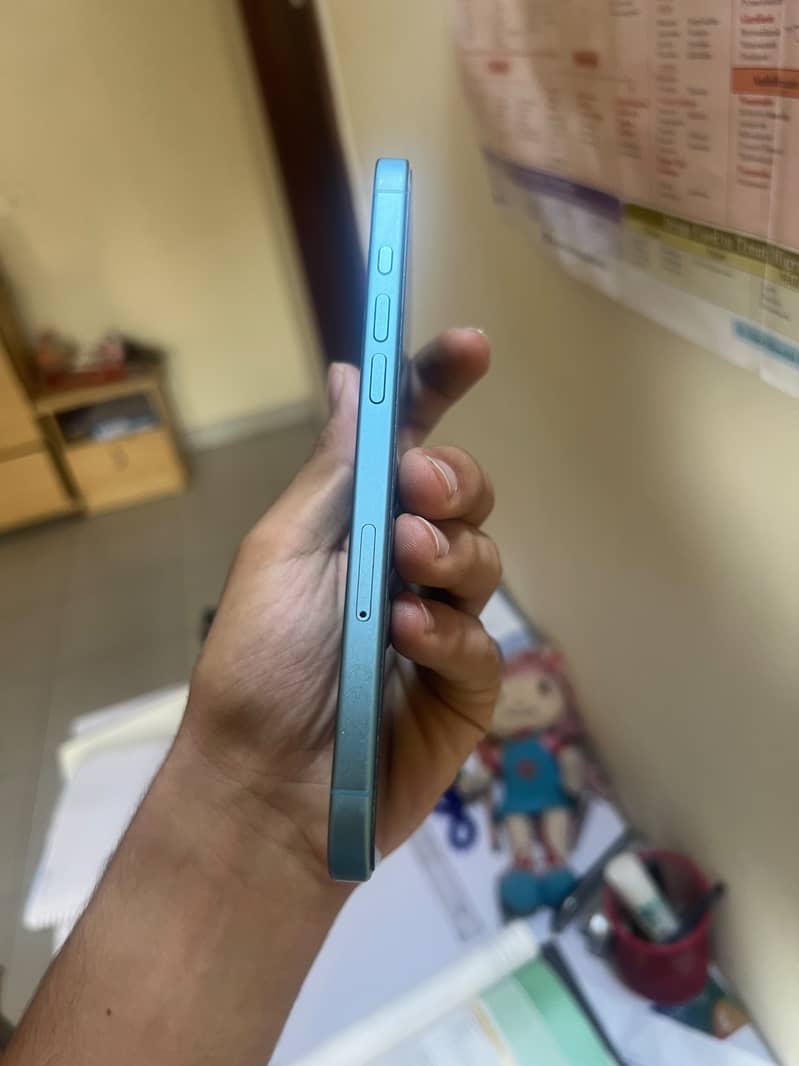 Apple iPhone 16 Plus 1