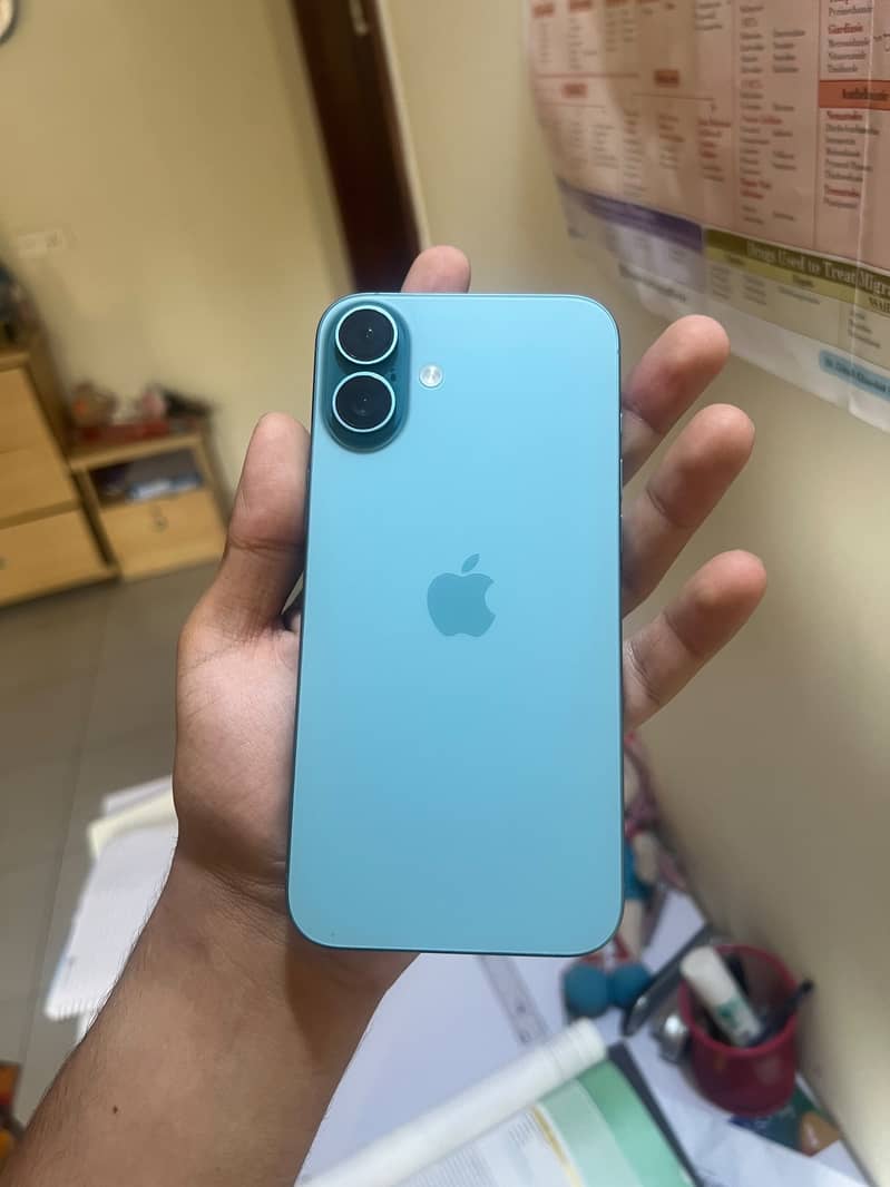 Apple iPhone 16 Plus 2