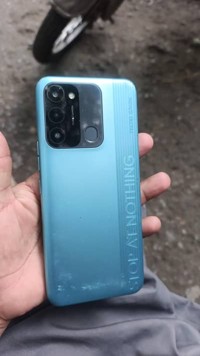 Tecno Spark 8C