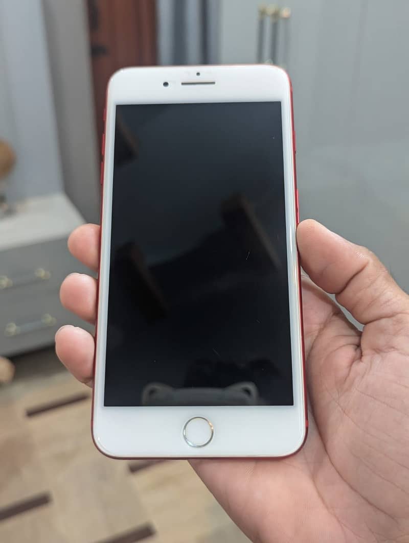Apple iPhone 7 Plus 5
