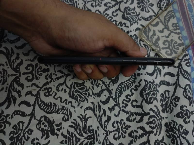 Apple iPhone 7 2